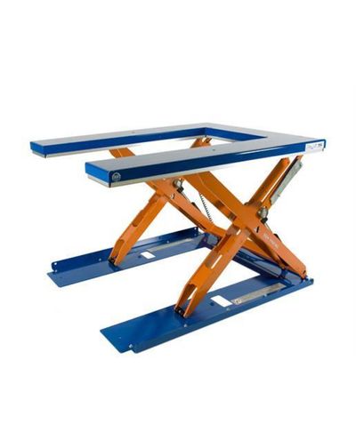 Low U lifting table 1000 kg platform size 1350 x 1080 mm Low U lifting table 1000 kg platform size 1350 x 1080 mm