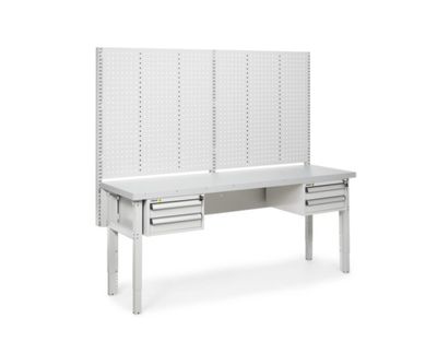Light maintenance workstation 3 2000x630 with steel platform