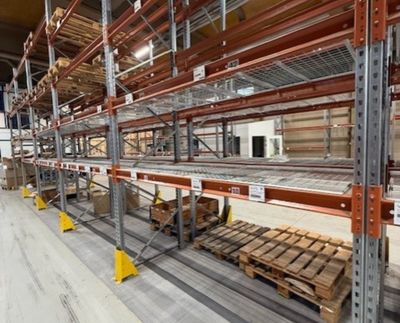 Used pallet rack