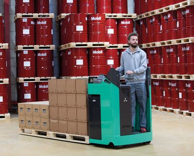 Mitsubishi PREMIA platform trucks Mitsubishi PREMIA platform trucks