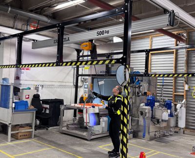 Mobile work platform crane