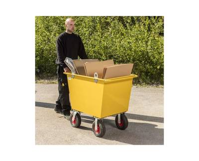 Construction site trailer with cranes, pneumatic rubber wheels Construction site trailer with cranes, pneumatic rubber wheels