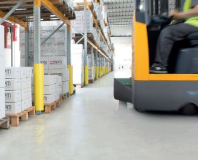 Flexible crash protection for front post Flexible crash protection for front post