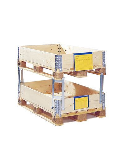 Corner support for pallet collar Corner support for pallet collar